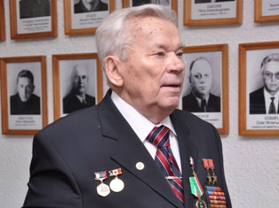 Михаил Калашников. Архив редакции
