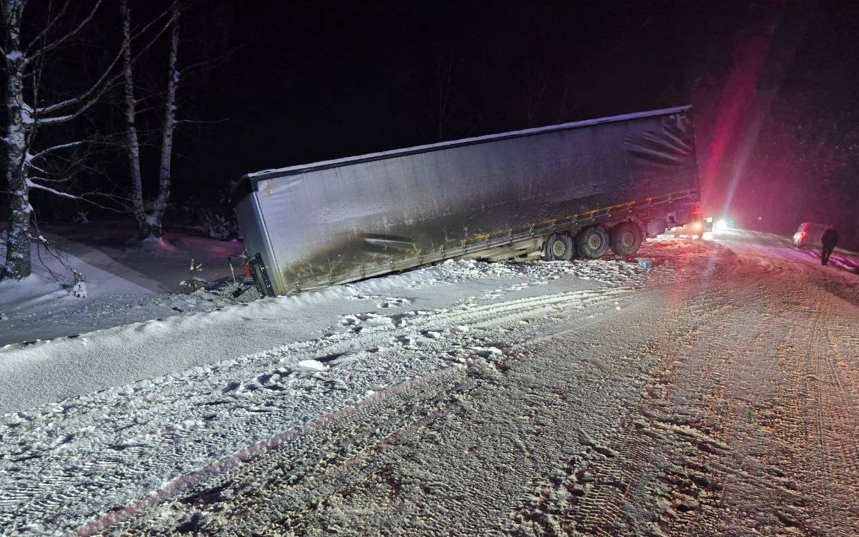 Уголовное дело возбудили после гибели 11-летней девочки в ДТП в Можгинском районе
