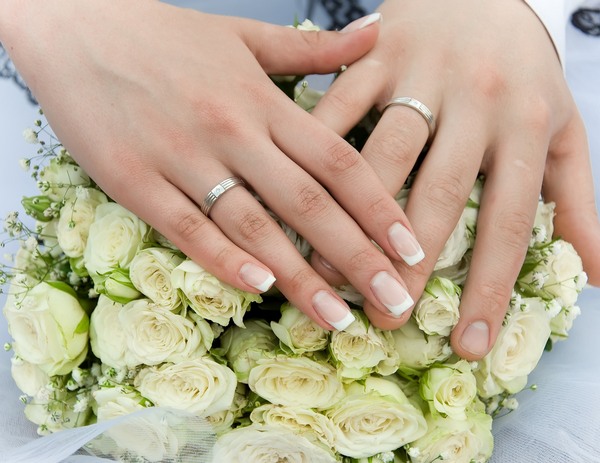 Запрет на торжественную регистрацию брака продлили в Удмуртии