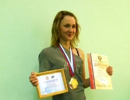 Ольга Шелемова привезла из Домбая сразу три медали.А.Романова