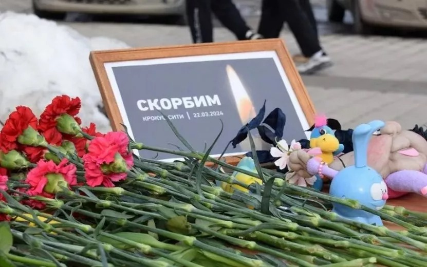 Главные новости Ижевска на 26 марта: перенос мемориала жертвам в «Крокусе» и арест женщины, залившей КОИБ зеленкой