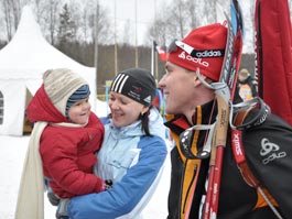 Иван Черезов с женой Ириной и сыном Сашей. 2009 год