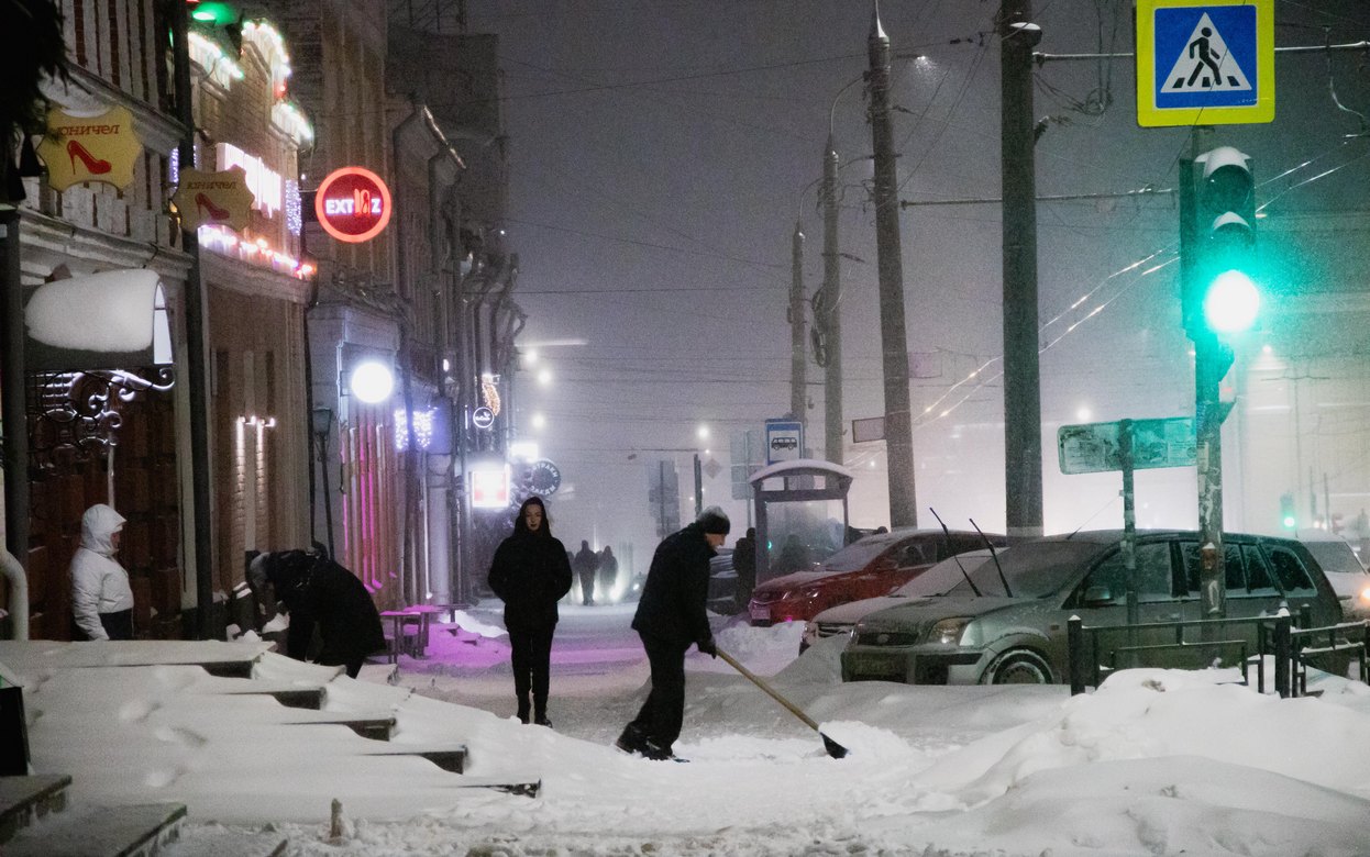 Погода в Ижевске на день: 23 декабря похолодание -20°С и снег