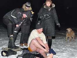 Ижевский пруд. Ночь с 18 на 19 января 2012 года. Фото К. Ившин