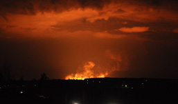 Взрывы в Пугачево со 2 на 3 июня 2011 года. Фото К. Ившина