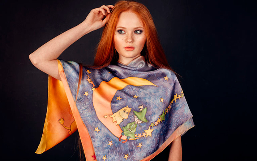 Ижевские дизайнеры: Софи Разина и Екатерина Фомина вручную расписывают шелковые платки