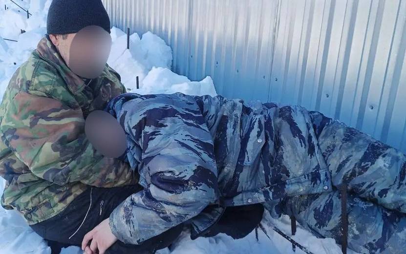Мужчина упал с крыши на арматуру в Ижевске