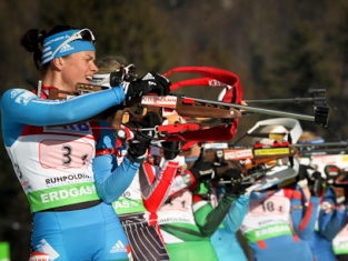 Российские биатлонисты провалили эстафетные гонки на чемпионате мира