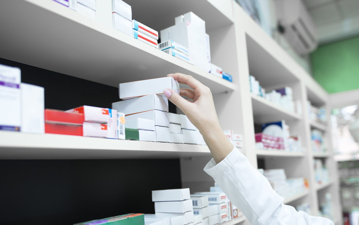 Купила по совету врача: 3 недорогих аптечных средства для здоровья кожи, которые реально работают