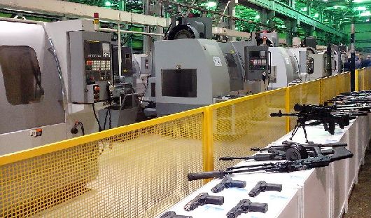 Конструктор завода «Ижмаш»: на базе АК-12 запустят серийное производство автоматов