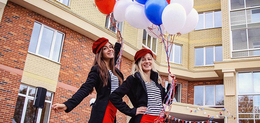 Экскурсия для жителей и море призов: как в Ижевске отметили день рождения нового дома