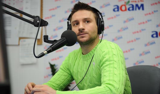 К. Ившин. Сергей Лазарев в студии радио «Адам»