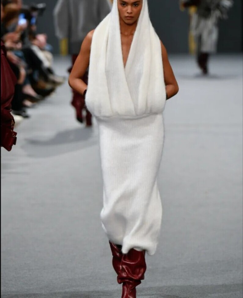 balmain 2025-10-27 7-15-16.jpg