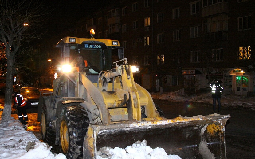   Дорожники Удмуртии готовы к снегопадам и гололеду в новогодние праздники. Фото: Сергей Грачев