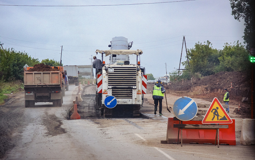 Всего в Удмуртии в 2026 году отремонтируют более 100 км дорог. Фото: Сергей Грачев