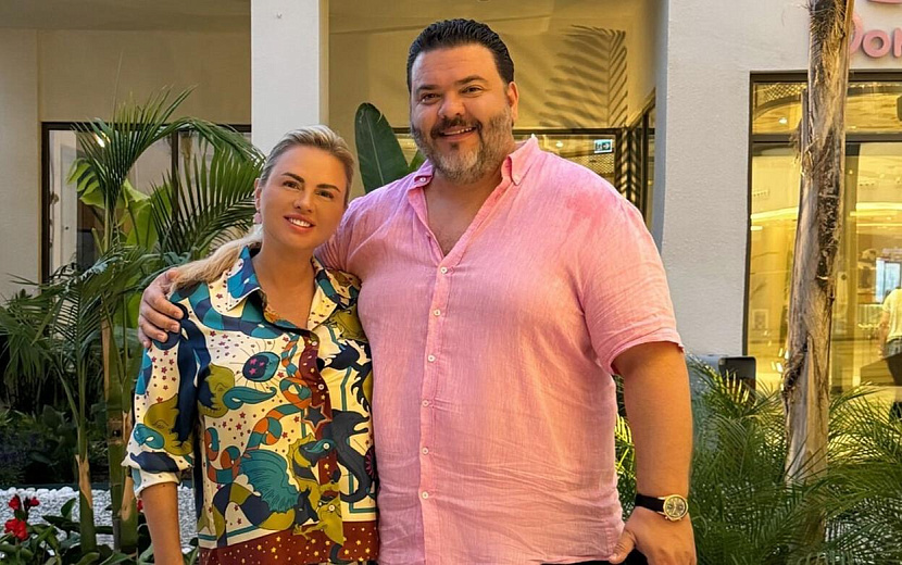 Анна Семенович и Денис Шреер. Фото: life.ru