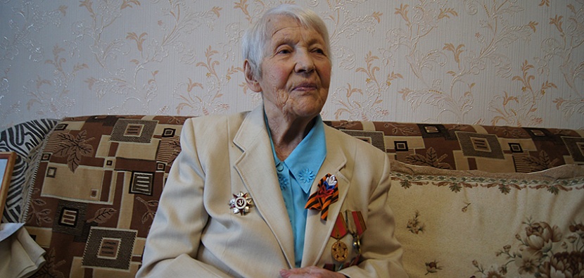 за исполнение военных обязанностей Надежда Светлакова награждена орденом отечественной войны II степени