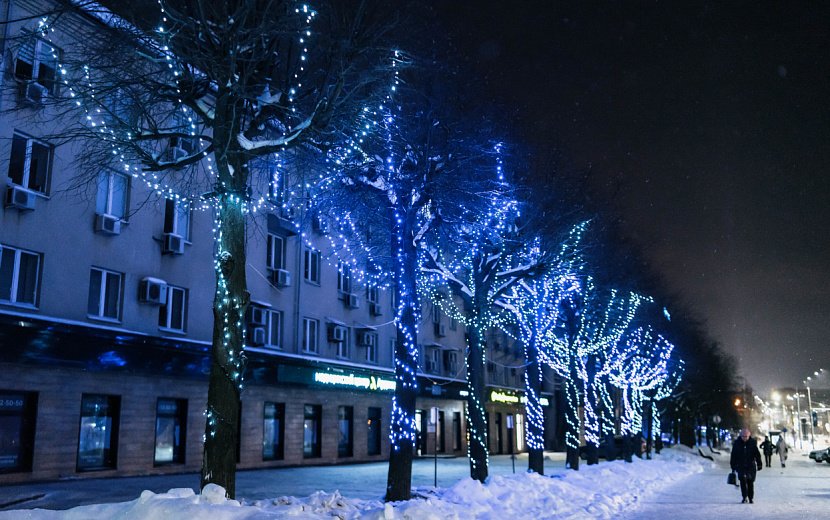 80 световых конструкций установят на Кирова в Ижевске к середине декабря. Фото: Мария Бакланова