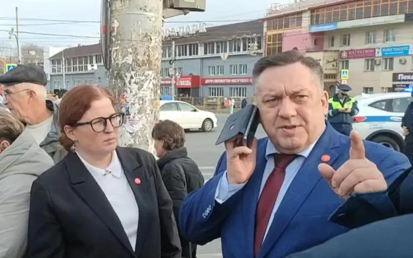 Видео: Глава Ижевска прибыл на место страшного ДТП на ул. Удмуртской