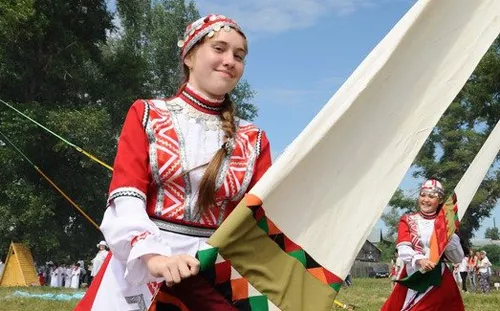 Гербер в Алнашах