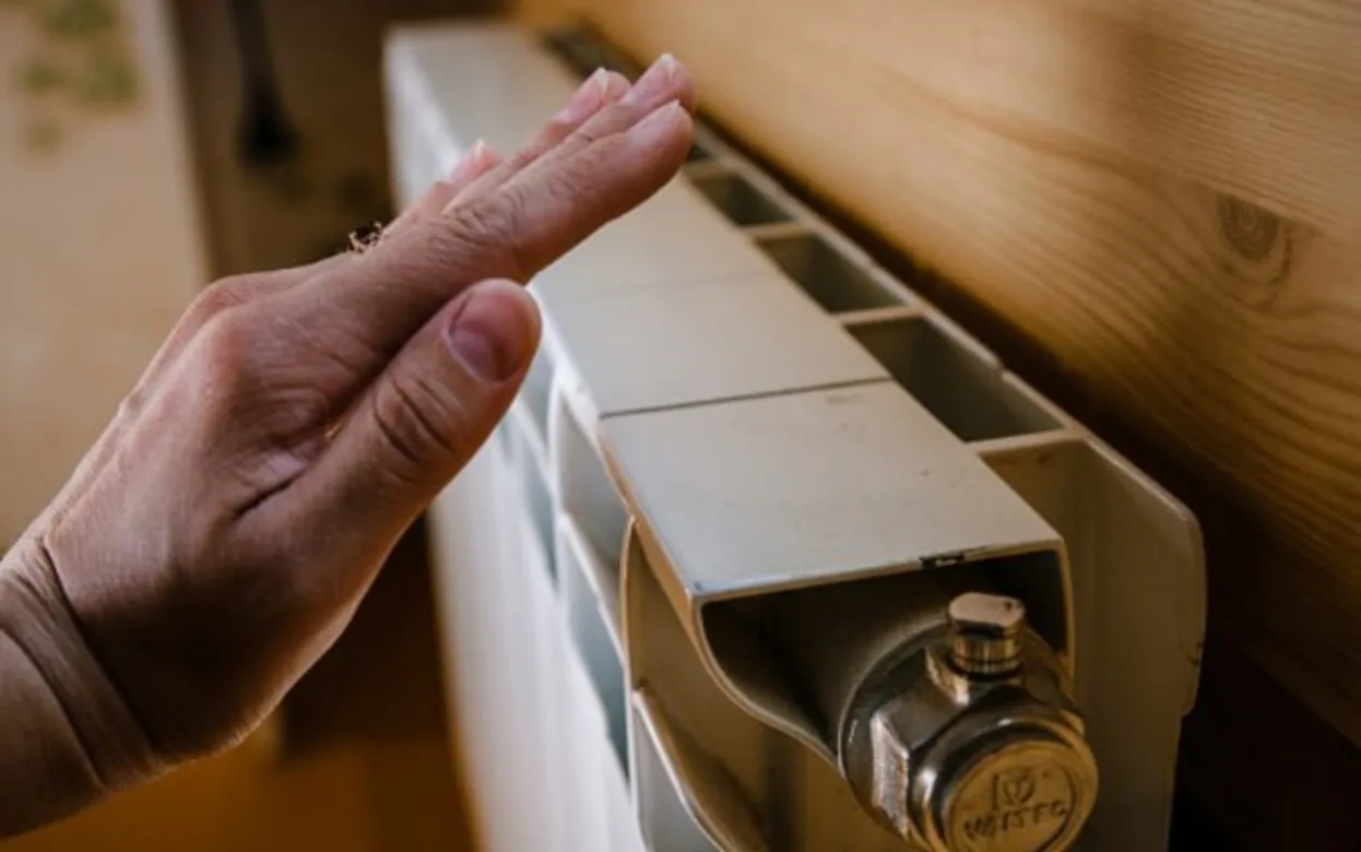 Опрос IZHLIFE: около 46% ижевчан считают, что зимой в квартире жарко