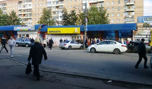 Елены К, видео Артёма Сизова, пресс-службы ГИБДД Удмуртии