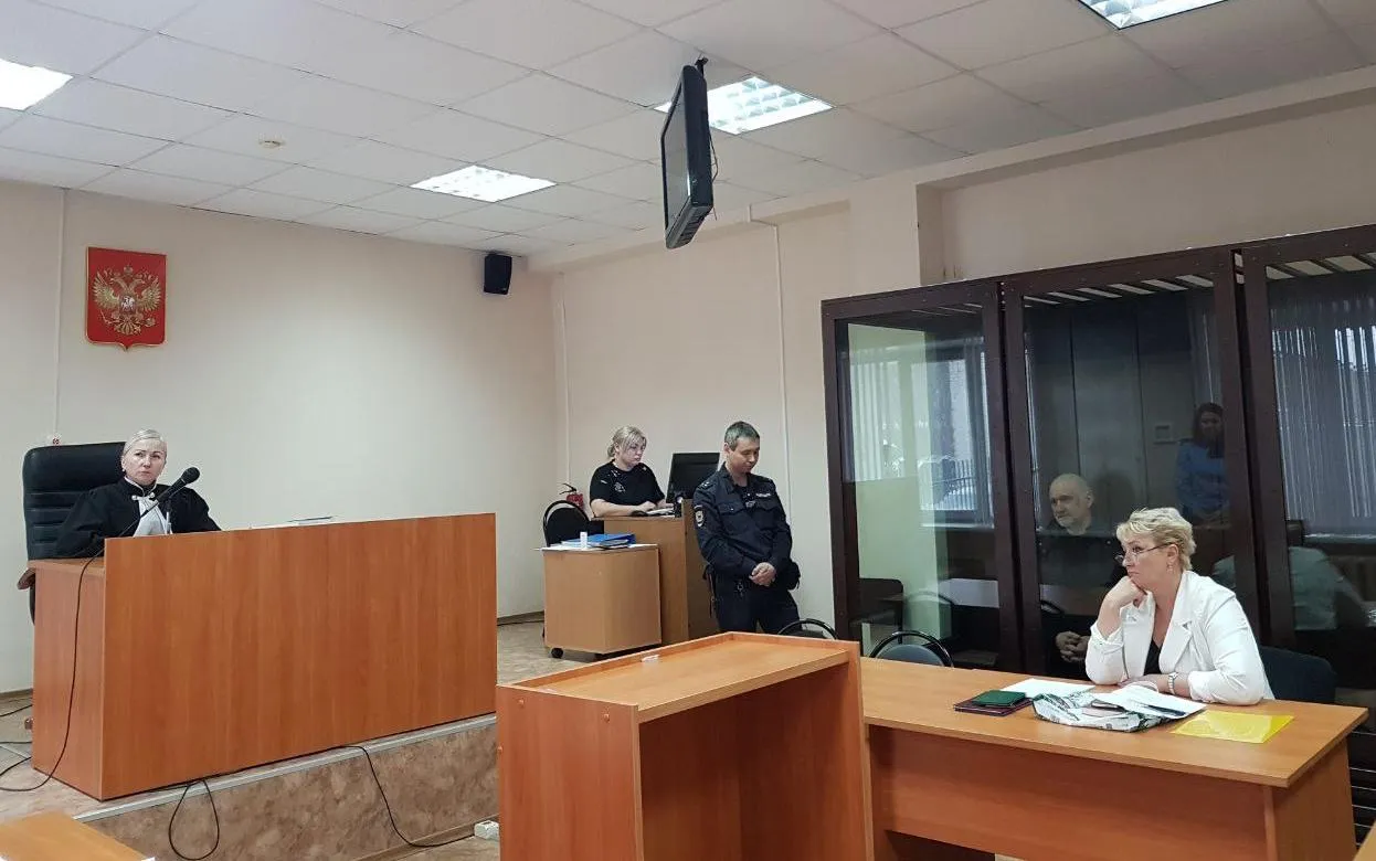 13 сотрудников стоматологии обвиняют в мошенничестве на 4 млн рублей в Ижевске