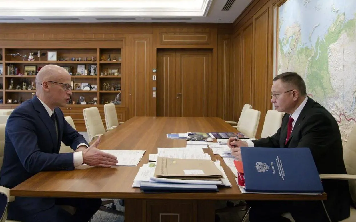 Глава Удмуртии доложил Ирэку Файзуллину о реконструкции набережной в Ижевске