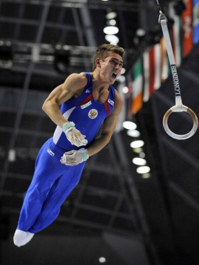 Гимнаст из Удмуртии, завоевавший 5 медалей на чемпионате, на тренировках постоянно падает