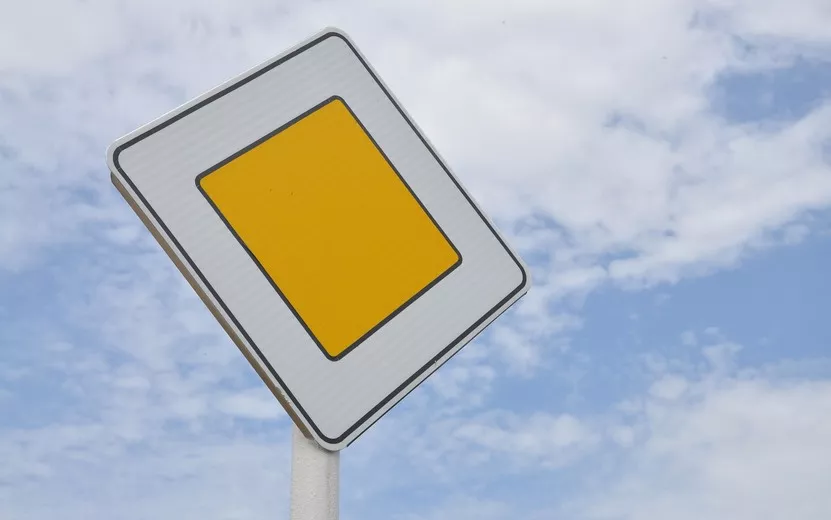 Новые дорожные знаки установят на улице Баранова в Ижевске