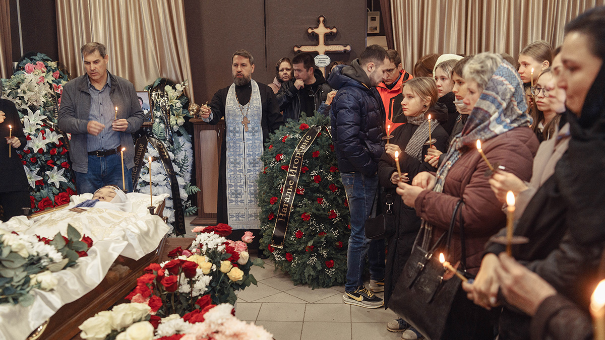 Стрельба в Ижевской школе. Стрельба в школе 26 сентября. Ижевск похороны детей школы 88.