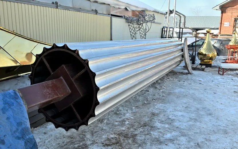 Колонну нового шпиля изготовили для башни оружейного завода в Ижевске