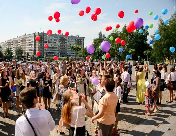 Глава Удмуртии: «Проведение выпускного вечера под большим вопросом»
