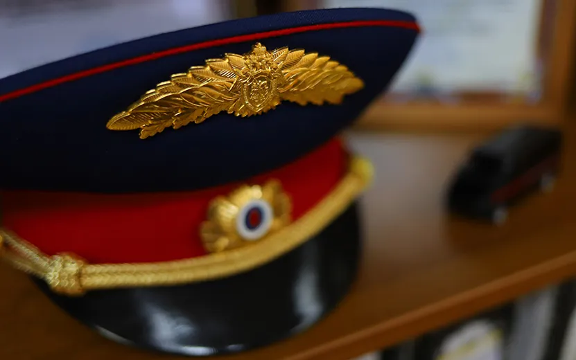 Происшествия недели с 14 по 20 января: падающие от ветра конструкции и вымогательство адвокатом денег 