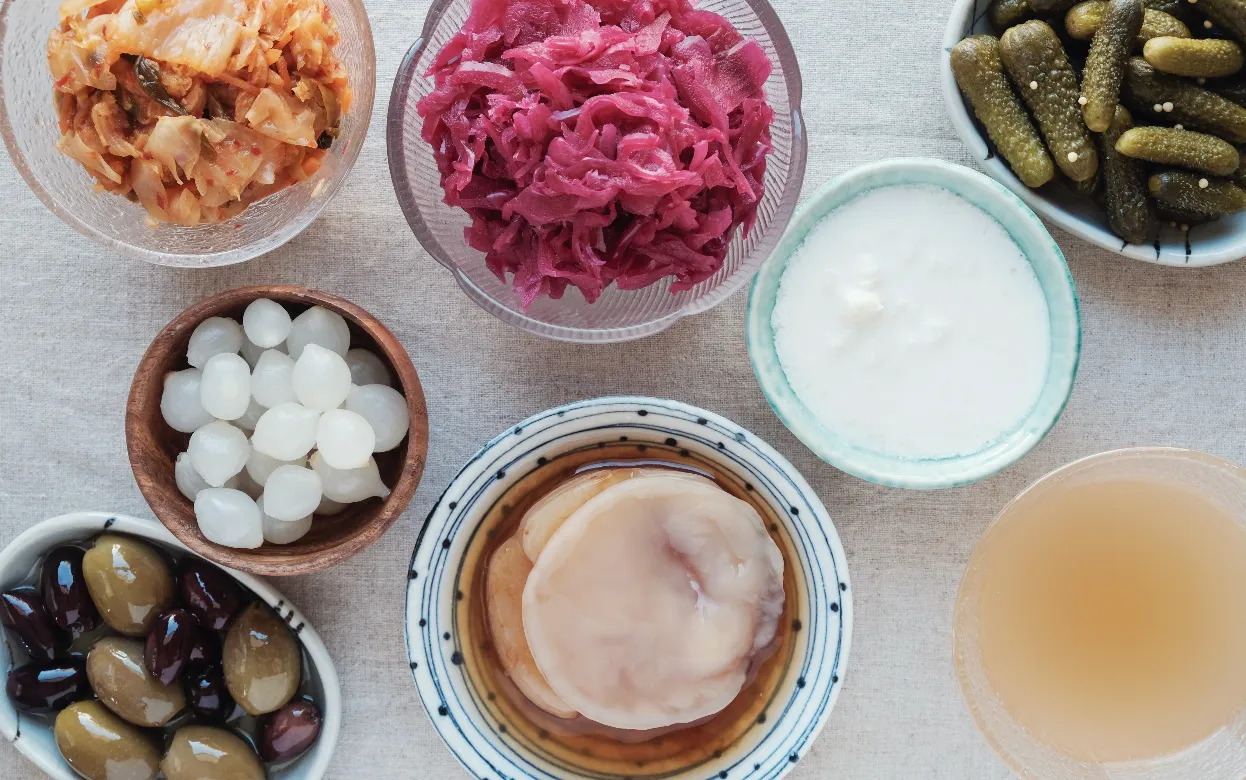 Ферментированные продукты могут навредить ЖКТ: 5 полезных вариантов, которые стоит есть правильно