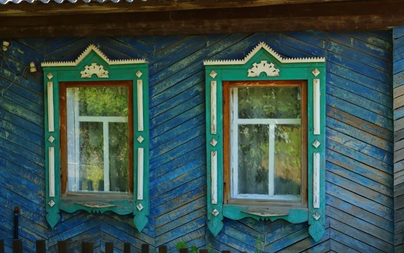Зеленые наличники