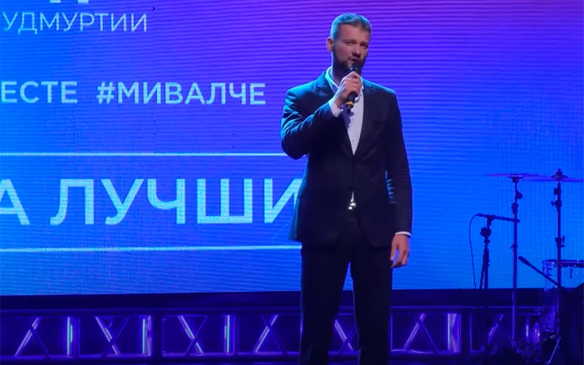 Видео: Антон Францев, певец и бард, 34 года, Сарапул