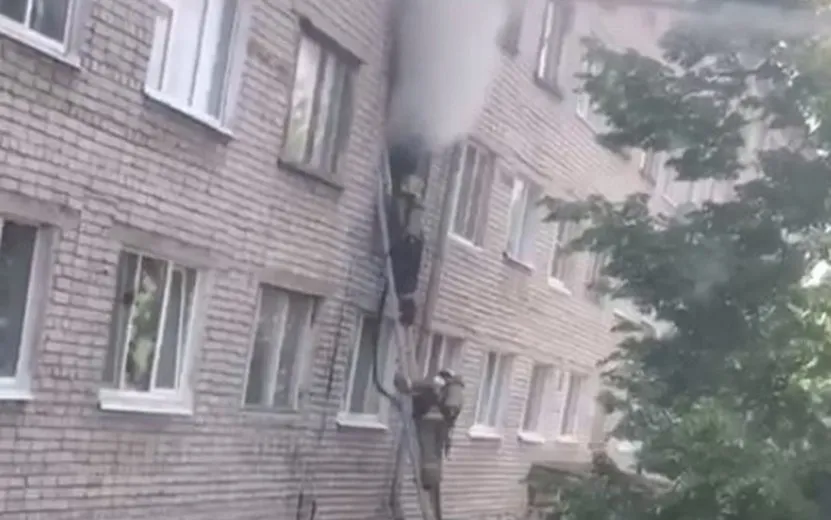 Пенсионер погиб при пожаре на Воткинском шоссе в Ижевске