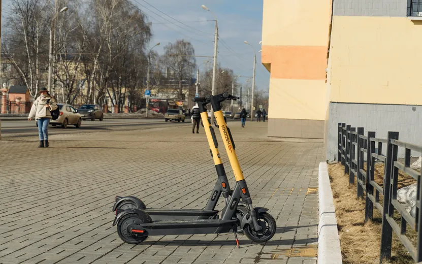 Владельцам электросамокатов напомнили о правилах езды