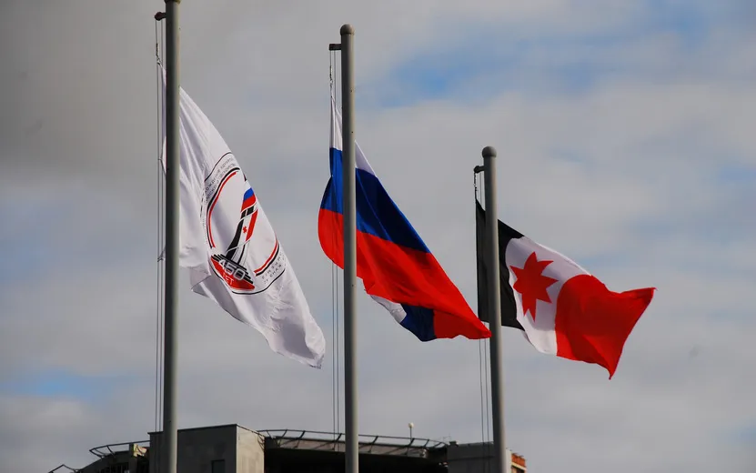 флаги-россии-и-удм-архив.jpg