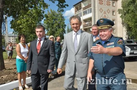 В селе Пугачево открыли новое пожарное депо