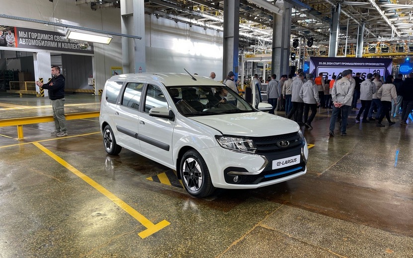 Серийный выпуск Lada e-Largus стартовал на автозаводе в Ижевске