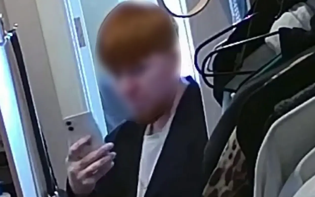 Псевдориелтор из Удмуртии похитил часы на 2 млн руб. у жительницы Москвы