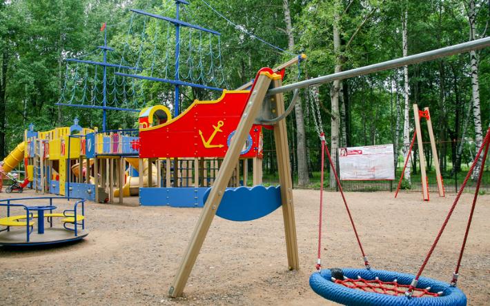 Детскую площадку фонда Натальи Водяновой снесут в парке Космонавтов в Ижевске