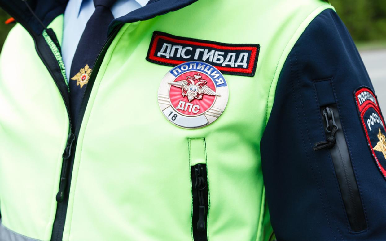 Дальнобойщика из Удмуртии с поддельными правами осудят в Амурской области