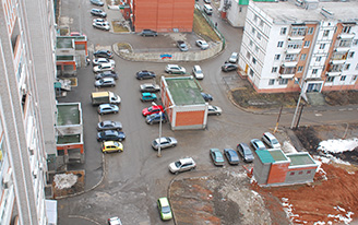 Как сделать парковку во дворе: у жителей появилась новая возможность