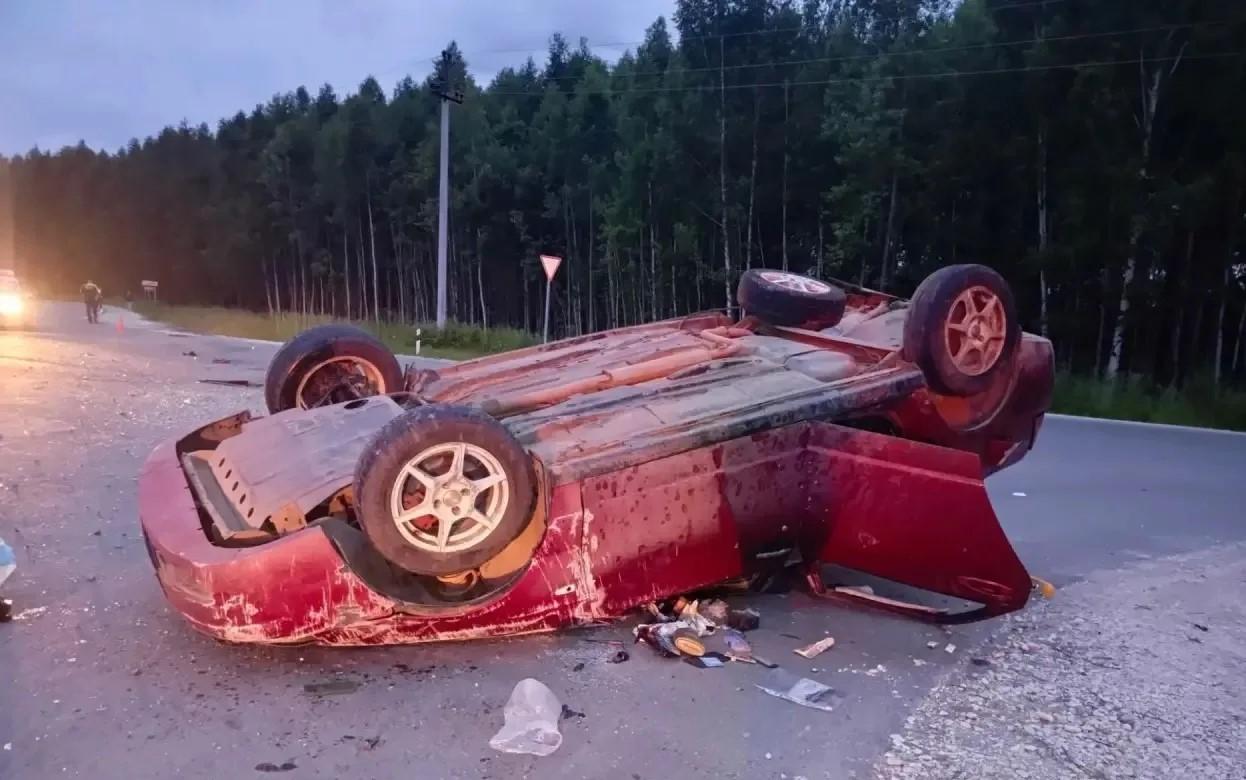 18-летний пассажир пьяного водителя погиб в ДТП в Удмуртии