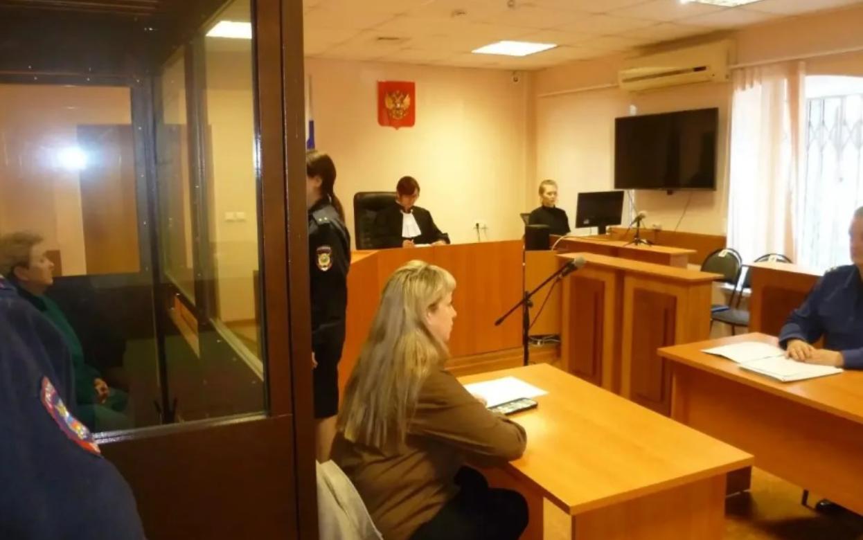 Директора школы задержали в Удмуртии за превышение полномочий