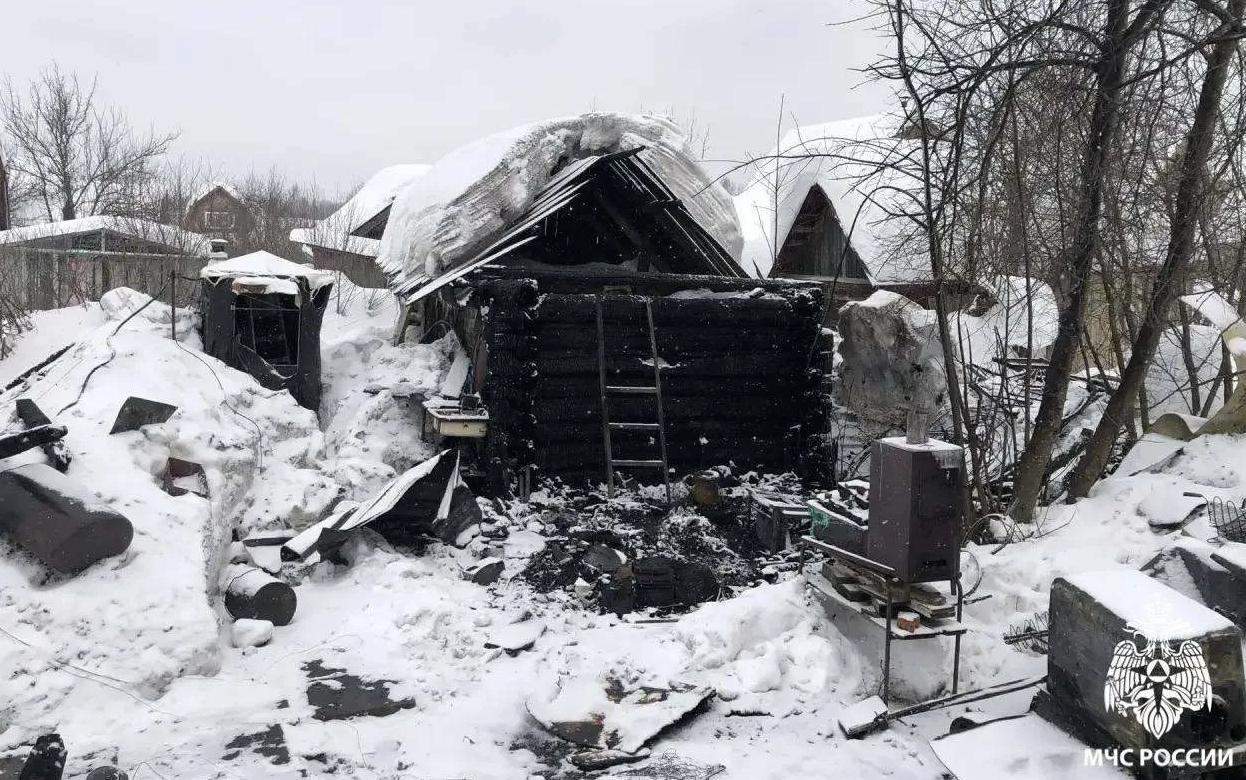 36-летняя женщина погибла при пожаре на СНТ в Ижевске