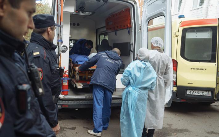 15 пострадавших при стрельбе в школе эвакуируют из Ижевска в Москву